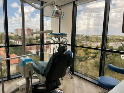 Aventura, FL
