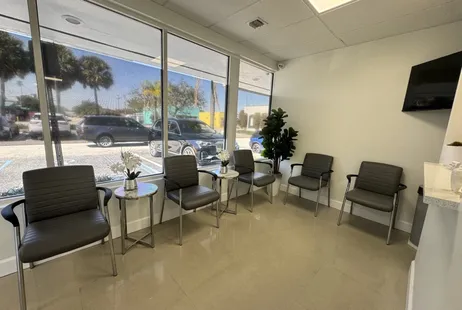 Visible West Palm Beach Dental Office for Sale on South Dixie Hwy
