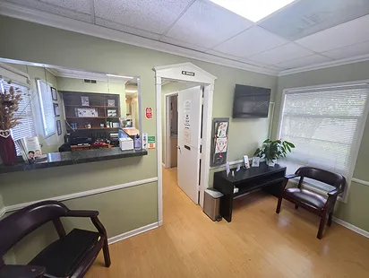 Retiring Seller — Busy Glendale Retail Practice, 40%+ Net!