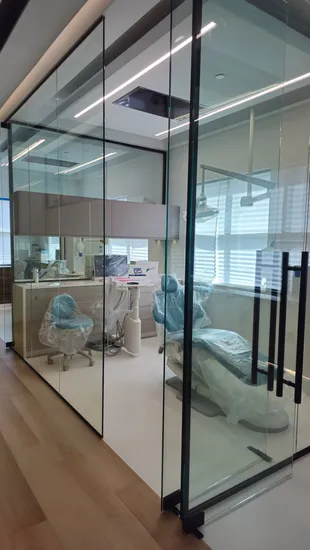 NEW STATE OF THE ART MODERN DENTAL PRACTICE FOR SALE ON PRIME CLASS A MEDICAL BUILDING 4/5 OPS!