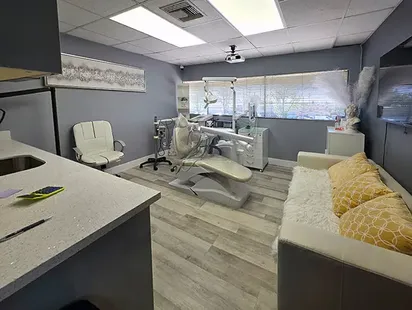 Arcadia Dental Practice: Modern, low-rent turnkey opportunity