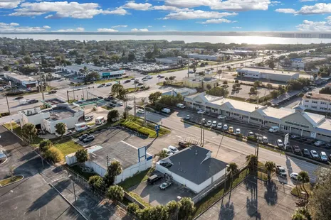 Free-standing Merrit Island dental office available for lease