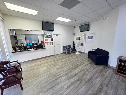 9-Chair Riverside General Practice with CEREC, CBCT & Retail Exposure