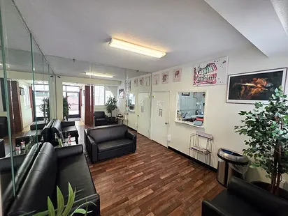 Streetside Silver Lake Dental Practice — Low Rent, High Visibility!