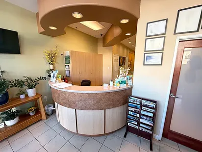 Busy Retail Location General Practice — Instant Walk-In Patient Base!